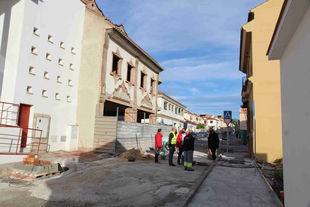 visita-obras-continuidad-calle-portugal-estacion-de-cartama-a-la-altura-de-la-tenencia-de-alcaldia-301120-10